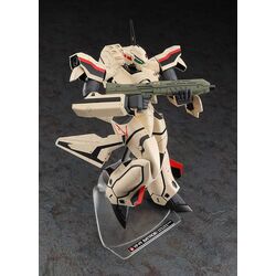 MACROSS PLUS - Yf-19 Battroid - Model Kit 1/72