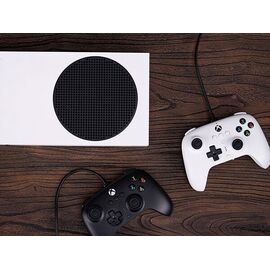 8BitDo Ultimate Wired Controller for Xbox Hall Ed/ White / Xbox Series X | Techbox