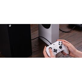 8BitDo Ultimate Wired Controller for Xbox Hall Ed/ White / Xbox Series X | Techbox