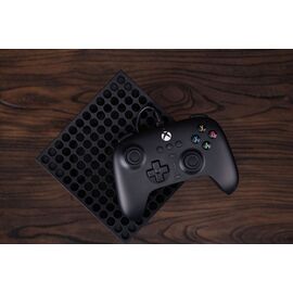 8BitDo Ultimate Wired Controller for Xbox Hall Ed/Black / Xbox Series X | Techbox