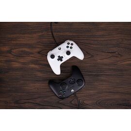 8BitDo Ultimate Wired Controller for Xbox Hall Ed/Black / Xbox Series X | Techbox