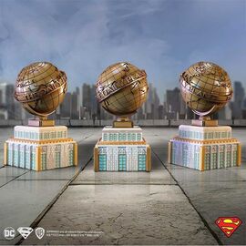 DC Bookend The Daily Planet / Fan Shop and Merchandise |  Techbox
