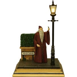 Harry Potter Privet Drive Light Up Figurine / Fan Shop and Merchandise |  Techbox