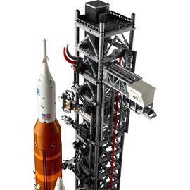 LEGO ICONS 10341 NASA Artemis Space Launch System |  Techbox