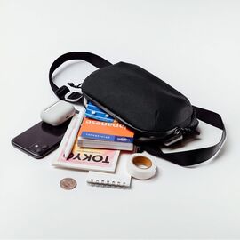 Orbitkey - Urban Sling Mini (2L) - Black / Gadgets