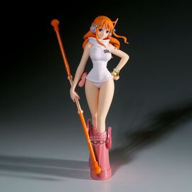 One Piece Nami The Shukko figure 16cm - Figurines - Collectibles - Techbox