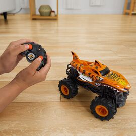 Hot Wheels Monster Trucks Tiger Shark radio control car - Hot Wheels - Collectibles - Techbox