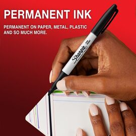 Sharpie - Permanent Markers - Black - 5 Count / Toys