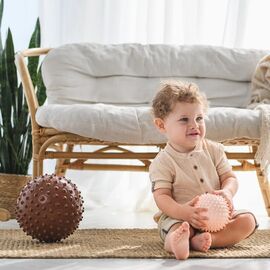 Edushape - Sensory Ball - 18 Cm - Brown (E705176br) / Toys - Αταξινόμητα -  - Techbox