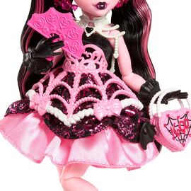 Monster High Scary Sweet Birthday 1600 Draculaura doll |  Techbox