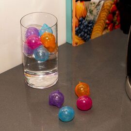 Reusable Cat Ice Cubes / Gadgets