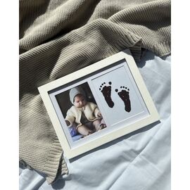 Vanilla Copenhagen - Hand & Foot Imprint - Black - 20,4 x 26,4 x 1,5 cm (MEMO7023) / Baby and Children