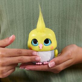 FurReal - Handfuls - Cockatoo (272-28173) / Toys