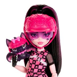 Monster High Draculaura + Scooter doll