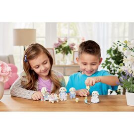 Sylvanian Families - Flora Rabbit Family (5735) / Toys