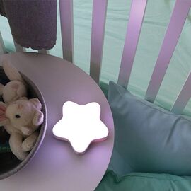 bblüv - Musical Mobile Night Light - Star / Baby and Children