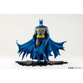 Batman PX PVC Statue 1/8 Batman Classic Version 27 cm |  Techbox