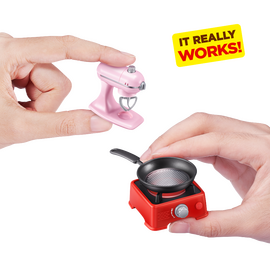 Mini Brands - Magic Cook Kitchen S1 - Steak with Pan / Toys