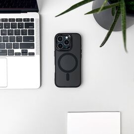 Fashion Case compatible with MagSafe for iPhone 17 Pro - black - Apple Cases - Cases - Techbox