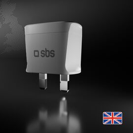 Adapter from UK wall plug to Universal plug