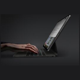 Uniq Venno Pro Magnetic Smart Case with Keyboard for iPad Air 10.9" (2020/2022) / Pro 11" (2021/2022) / Air 11" (2024/2025/2026) - Black