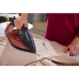 Philips 7000 series DST7022/40 iron Steam iron SteamGlide Plus soleplate 2800 W Black, Red - Steam Irons - Home - Techbox