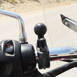 RAM Mounts Handlebar U-Bolt Base for Rails 0.5" to 1.25" in Diameter - Smartphone Holders - Smartphones - Techbox