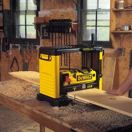 DeWALT DW733 benchtop/thickness planer 1800 W 10000 RPM - Electric Tools - Tools - Techbox