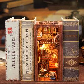 BOOK NOOK KIT - DIY - Eternal Bookstore - 172pc + LED Light