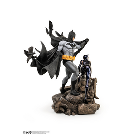 BATMAN - Batman & Catwoman Reunion - Statue 1/4 67cm