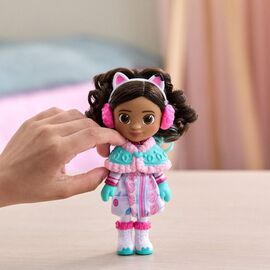 Gabby's Dollhouse - Gabby's Movie Small Doll 15 cm - Snow Sweet (6074287) / Toys
