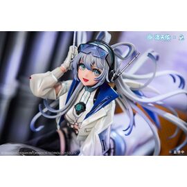Vsinger PVC Statue 1/7 Vsinger Luo Tianyi Retro-Future Storm Driver Ver. 23 cm