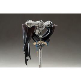 Reverse: 1999 Limepie Series PVC Statue Knight 17 cm
