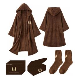 Star Wars Fleece Cape & Socks Gift Set