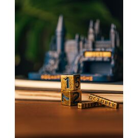 Harry Potter 3D perpetual Calendar Hogwarts