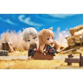 Spice and Wolf: Merchant Meets the Wise Wolf Mini Memory Mini Figure Lawrence & Holo 8 cm