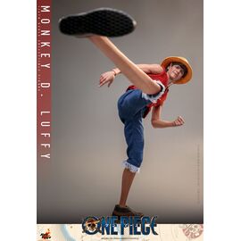 One Piece (Netflix) Action Figure 1/6 Monkey D. Luffy 31 cm