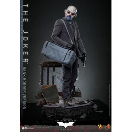 The Dark Knight DX Action Figure 1/6 The Joker (Bank Robber Version) 30 cm