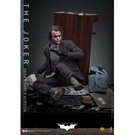 The Dark Knight DX Action Figure 1/6 The Joker (Bank Robber Version) 30 cm