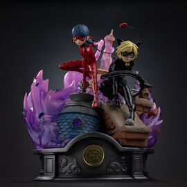 Miraculous Deluxe Art Scale Statue 1/10 Lady Bug and Cat Noir Signed Edition 23 cm