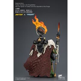 Warhammer Action Figure Salamanders Vulkan He'stan, the Forgefather 13 cm