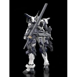 Full Metal Panic! Plastic Model Kit 1/48 Azure Raven with Type 10 Modified Monomolecular Blade Plated Ver. & Special Display Base 18 cm
