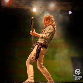 Def Leppard Rock Iconz Statue Rick Savage 24 cm