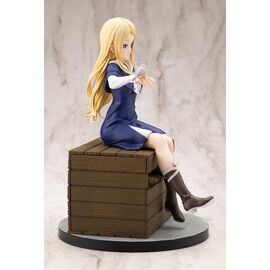 Sasaki and Peeps PVC Statue 1/7 Elsa 19 cm
