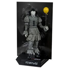 It Welcome to Derry Movie Maniacs Figure Pennywise (Black &amp; White) 16 cm