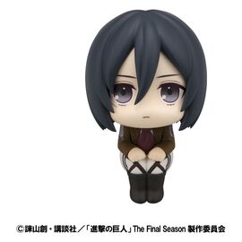 Attack on Titan Look Up PVC Statues Levi Cleaning up Ver. & Mikasa Ackerman (with gift) 11 cm