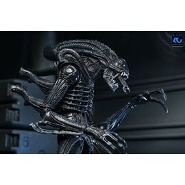 Aliens Ultimate Action Figure Warrior (1986) Xenomorph Black (40th Anniversary) 23 cm