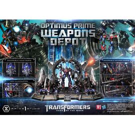 Transformers: Dark of the Moon (Film) Museum Masterline Statue Optimus Prime Weapons Depot 127 cm