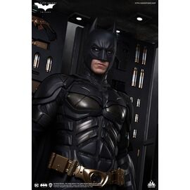 The Dark Knight Life-Size Statue Batman Ultimate Edition 207 cm