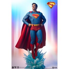 Superman (2025) Premium Format Statues Superman 61 cm & Krypto 23 cm Bundle (2)